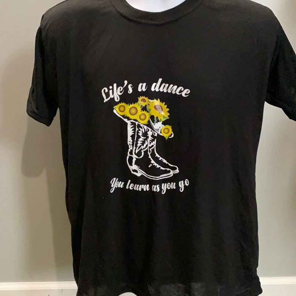 🔥 3/$10 Woman’s T-shirt